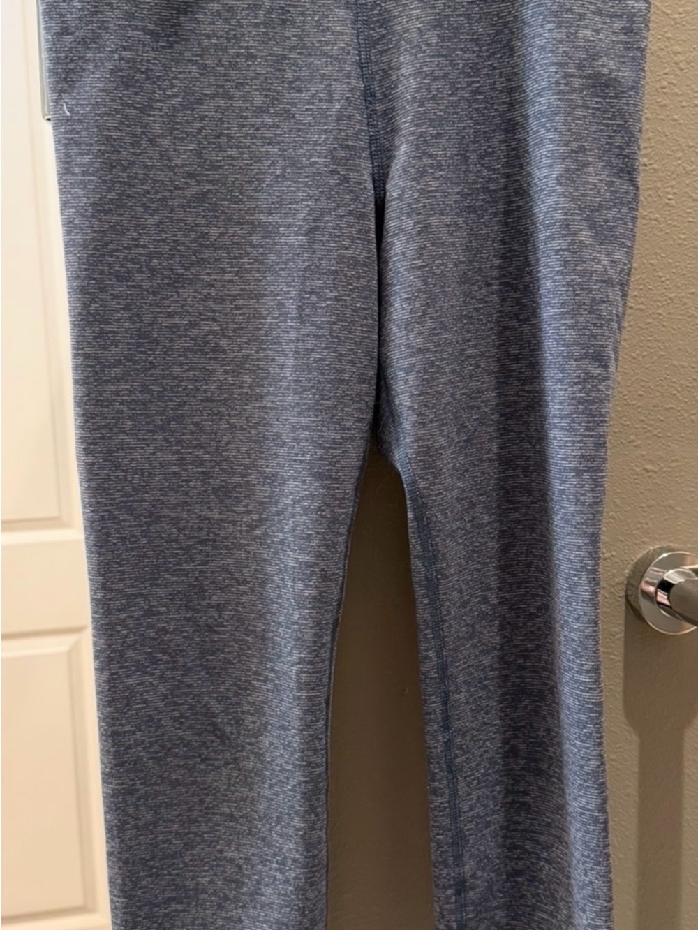 Under Armour Heathered Navy Blue Leggings